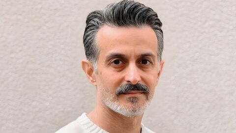 Portraitaufnahme von Amin Baghi